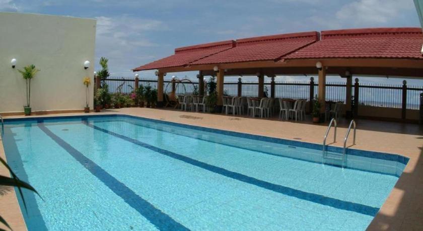 Li Hua Hotel Bintulu Exterior photo